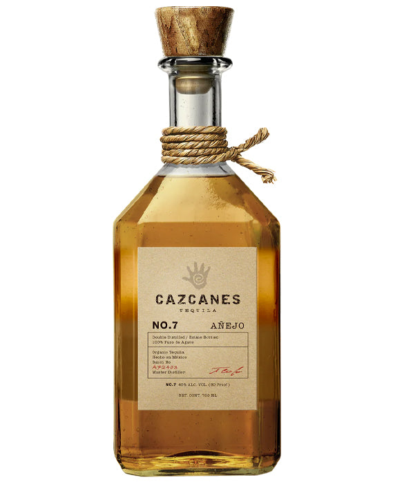 CAZCANES No. 7 AÑEJO